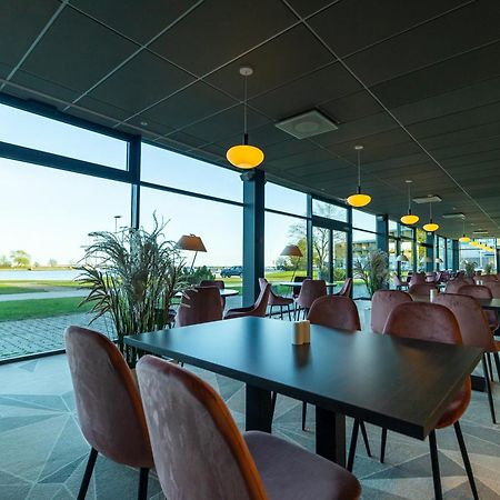 Oe Seaside Suites & Spa Kuressaare Zewnętrze zdjęcie