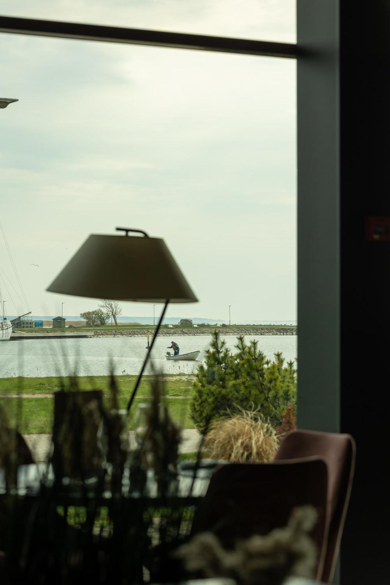 Oe Seaside Suites & Spa Kuressaare Zewnętrze zdjęcie