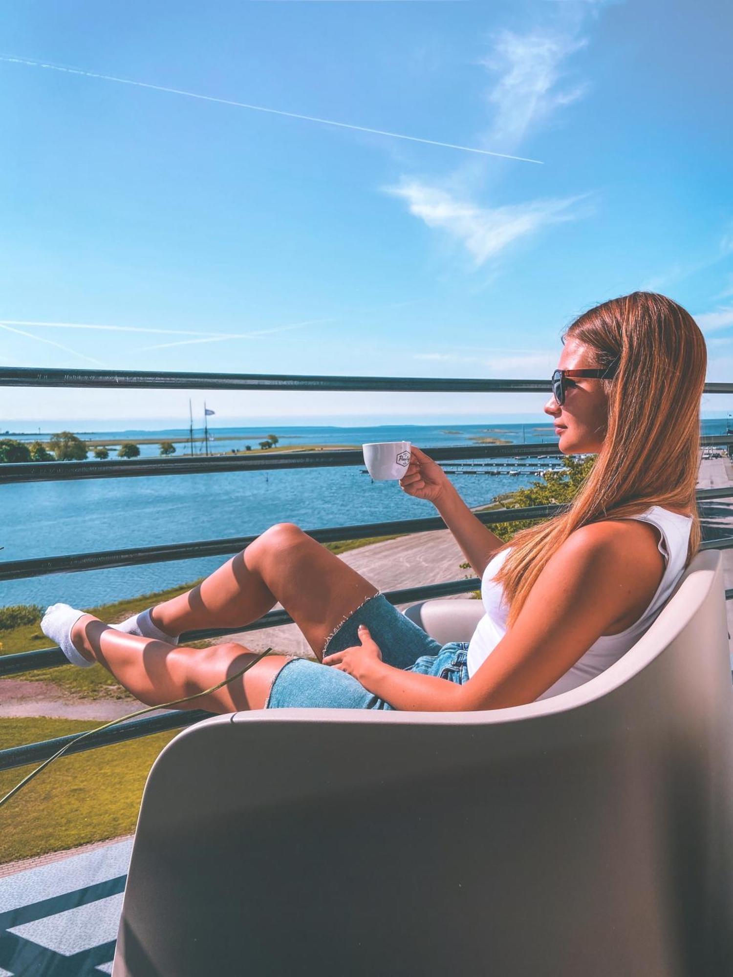 Oe Seaside Suites & Spa Kuressaare Zewnętrze zdjęcie
